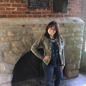 Meet your Posher, Anna